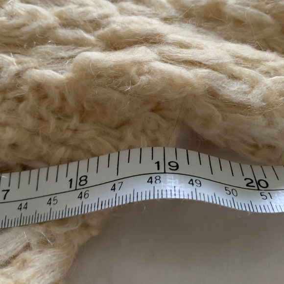 CREAM CHUNKY KNIT WOOL AND MOHAIR SWEATER MADE IN ITALY - Picture 7 of 8